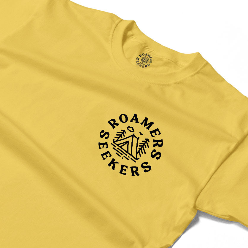 Roamers & Seekers Mens Outback Graphic T-Shirt – Daisy – Classic Fit 100% Cotton – Roamers & Seekers Graphic Tee