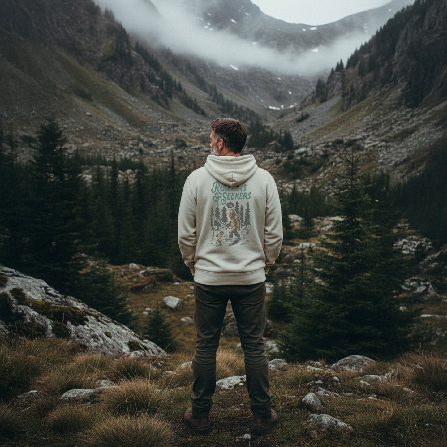 ROAMERS & SEEKERS Bigfoot HOODIE VANILLA MILKSHAKE