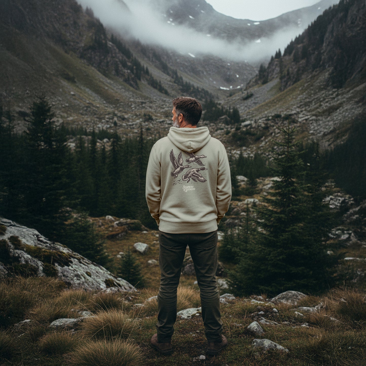 ROAMERS & SEEKERS Flock HOODIE NATURAL STONE