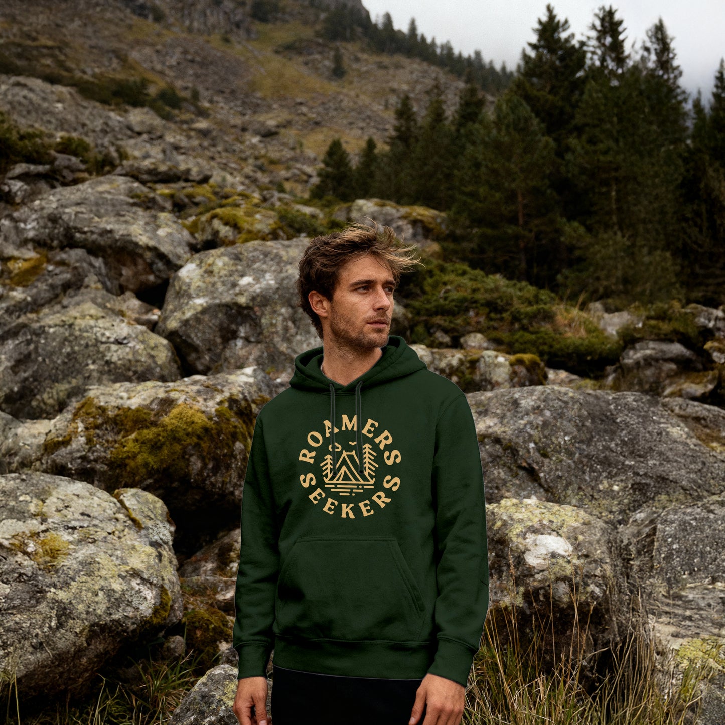 ROAMERS & SEEKERS Outside HOODIE FOREST GREEN