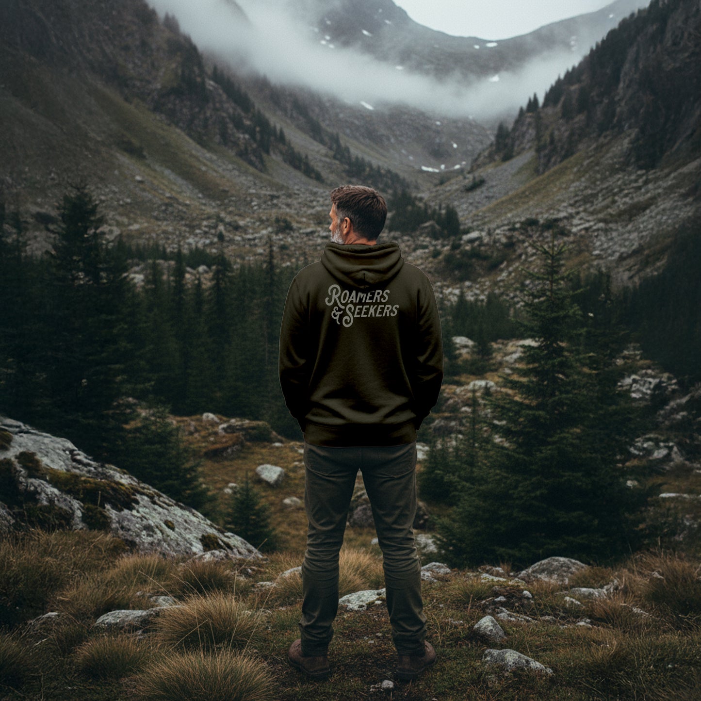 ROAMERS & SEEKERS Stack HOODIE OLIVE GREEN